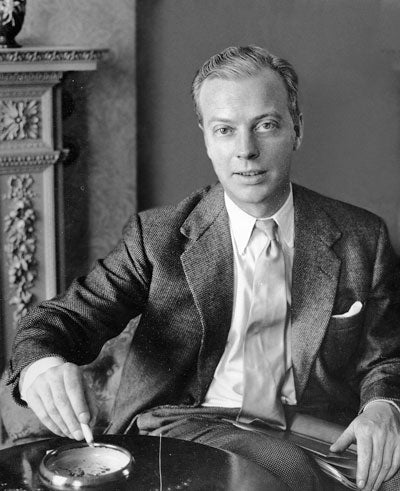 Eric Ambler - © Mark Gerson / Bridgeman Images